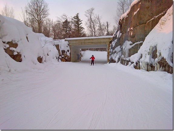 Nadine Skiing